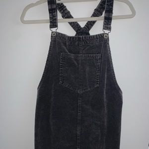 Overall dress